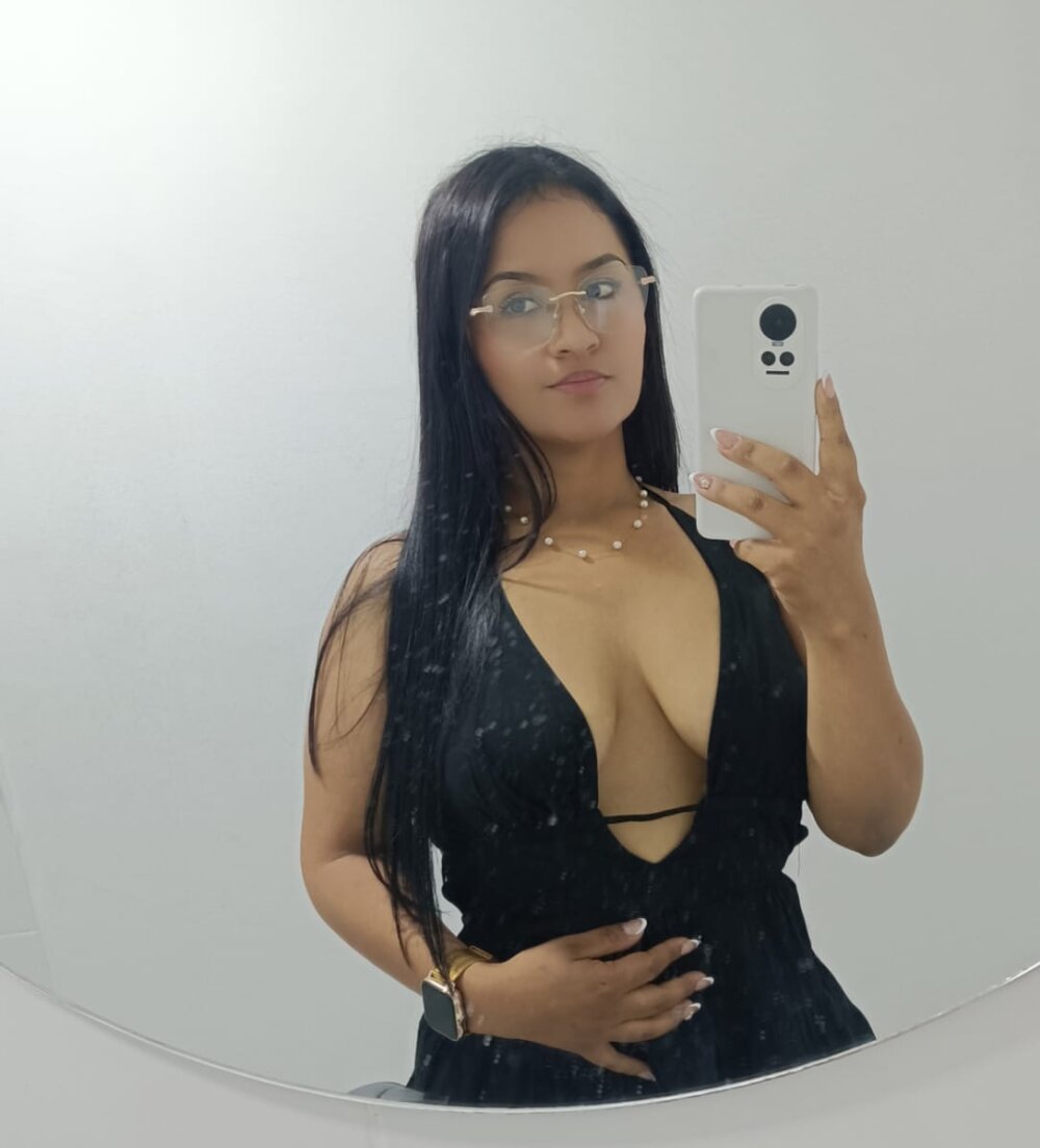 ivonny_rose profile