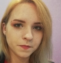 HelenFrank's Offline Chat Room