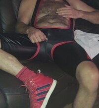 77kwill72@xh's webcam live show