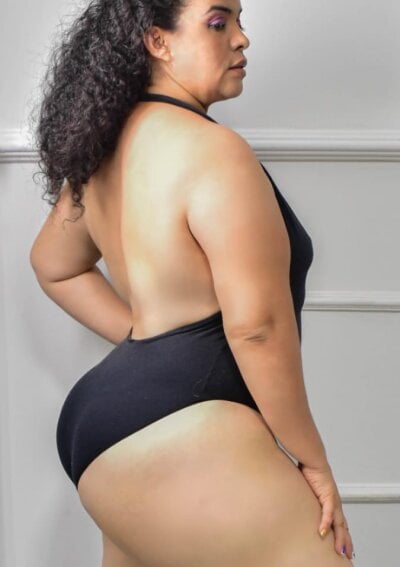 Elegan_Mature