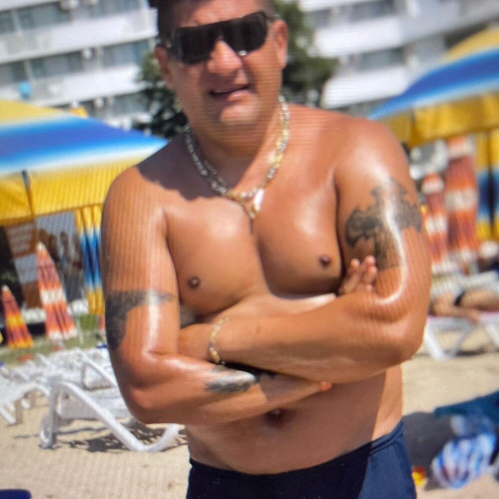 SpartacusDaddy48's most recent online preview