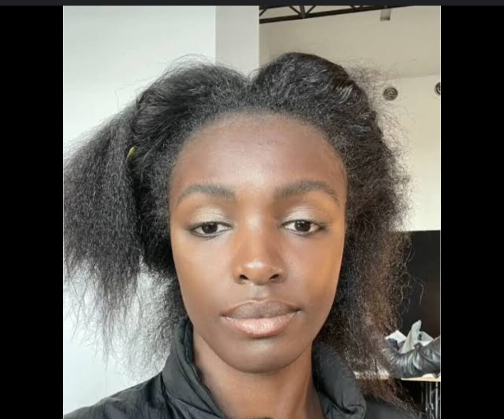 Live sex webcam photo for Ebonyxxmodel #289936530