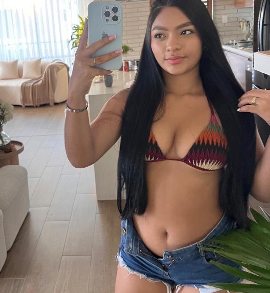 miacastles webcam livesex profile in in-your-thoughts-baby cams