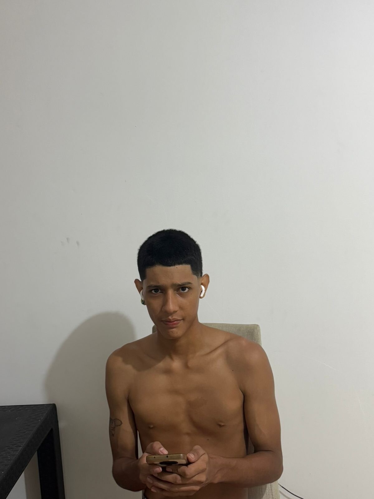 santos_desire
