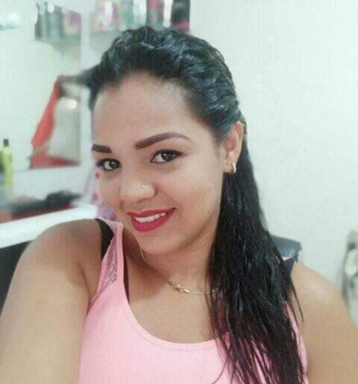 mariana_nails