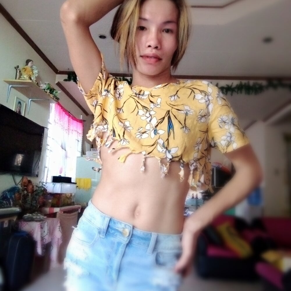Live sex webcam photo for sex_appeal4u #289963027