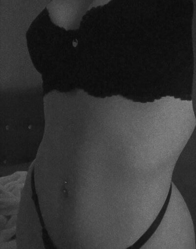 aprilmyersss 🆘 naked chat