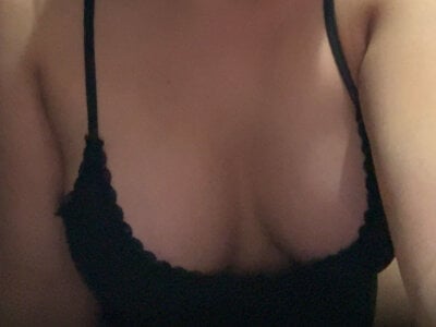 AsianTuklaw Female Moderatelypricedcam2cam Striptease Webcam