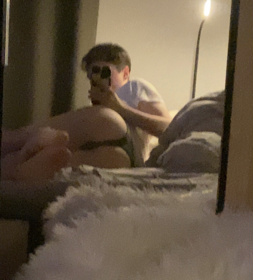 YourGayBoy04