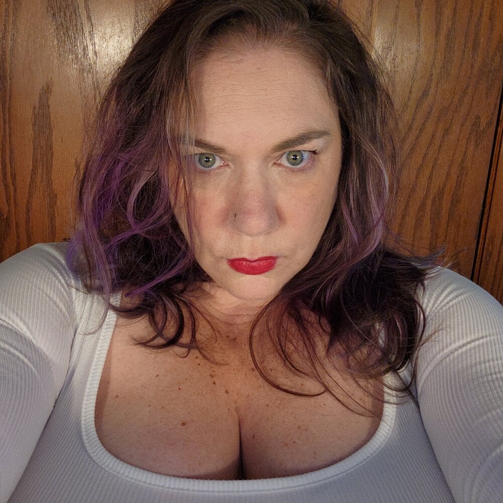 allnaturaltigbitties's most recent online preview