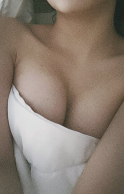 AgainLana on StripChat