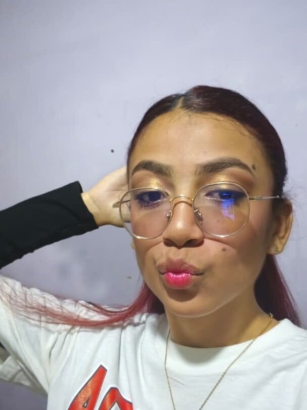 groupsexlivecams.com bellota_bunny livesex profile in flevoland cams