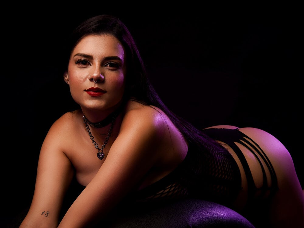 Abril_jones10 profile