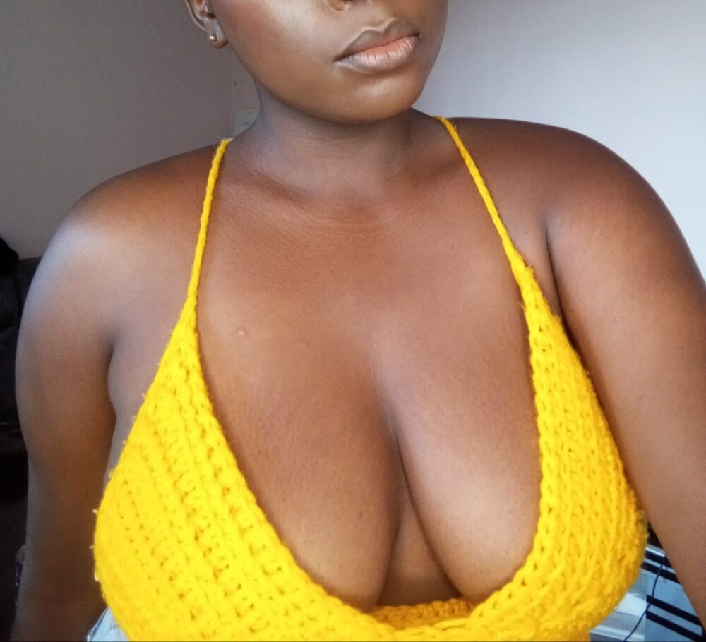 Ebony_Freeaks 🏈 free sex webcam