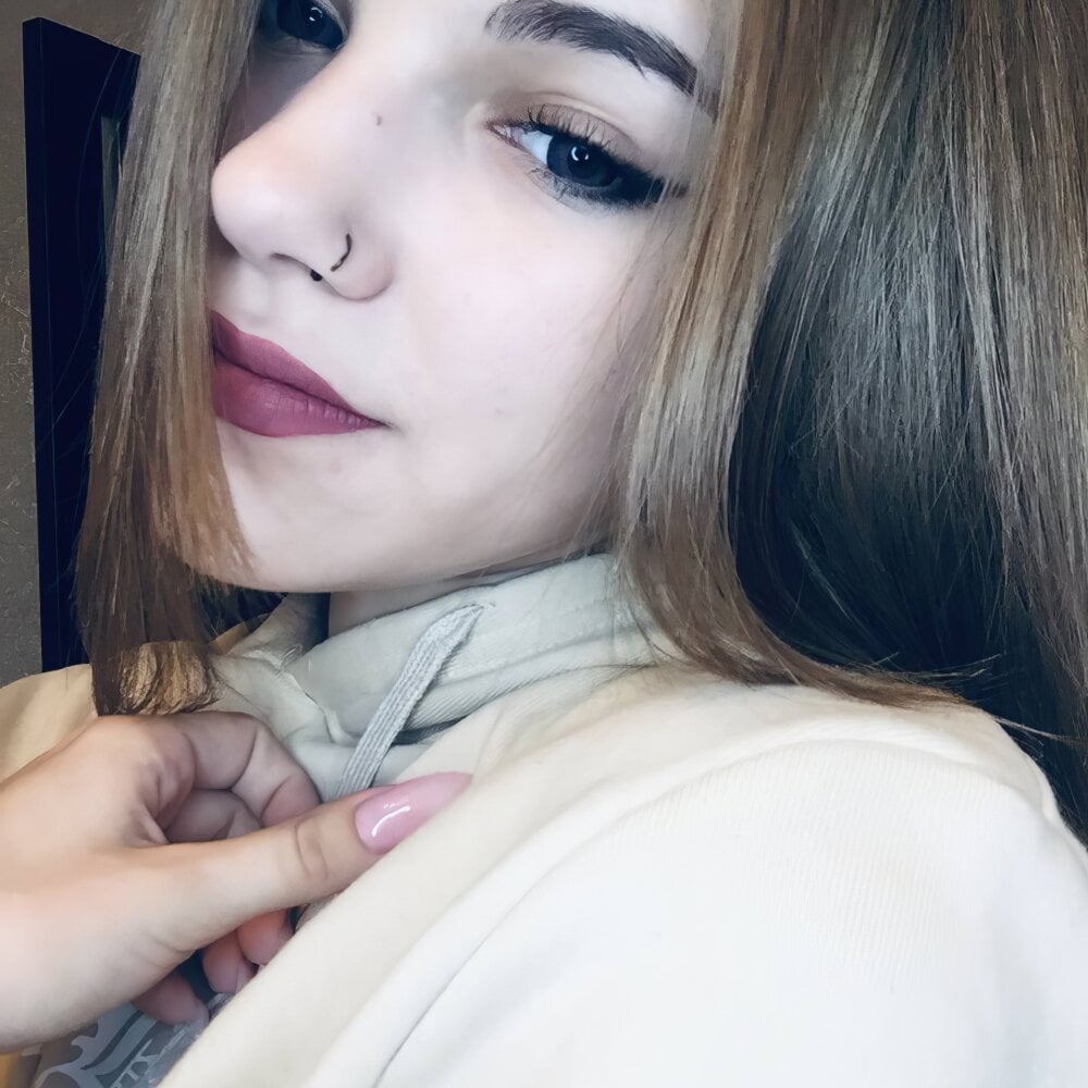 JulianaHazlett profile