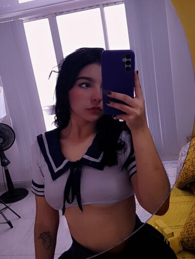 yummymoon_ from stripchat