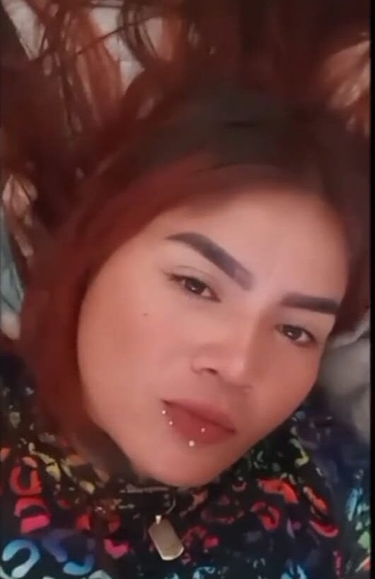 onaircams.com lilynaughty4u livesex profile in bisexual cams