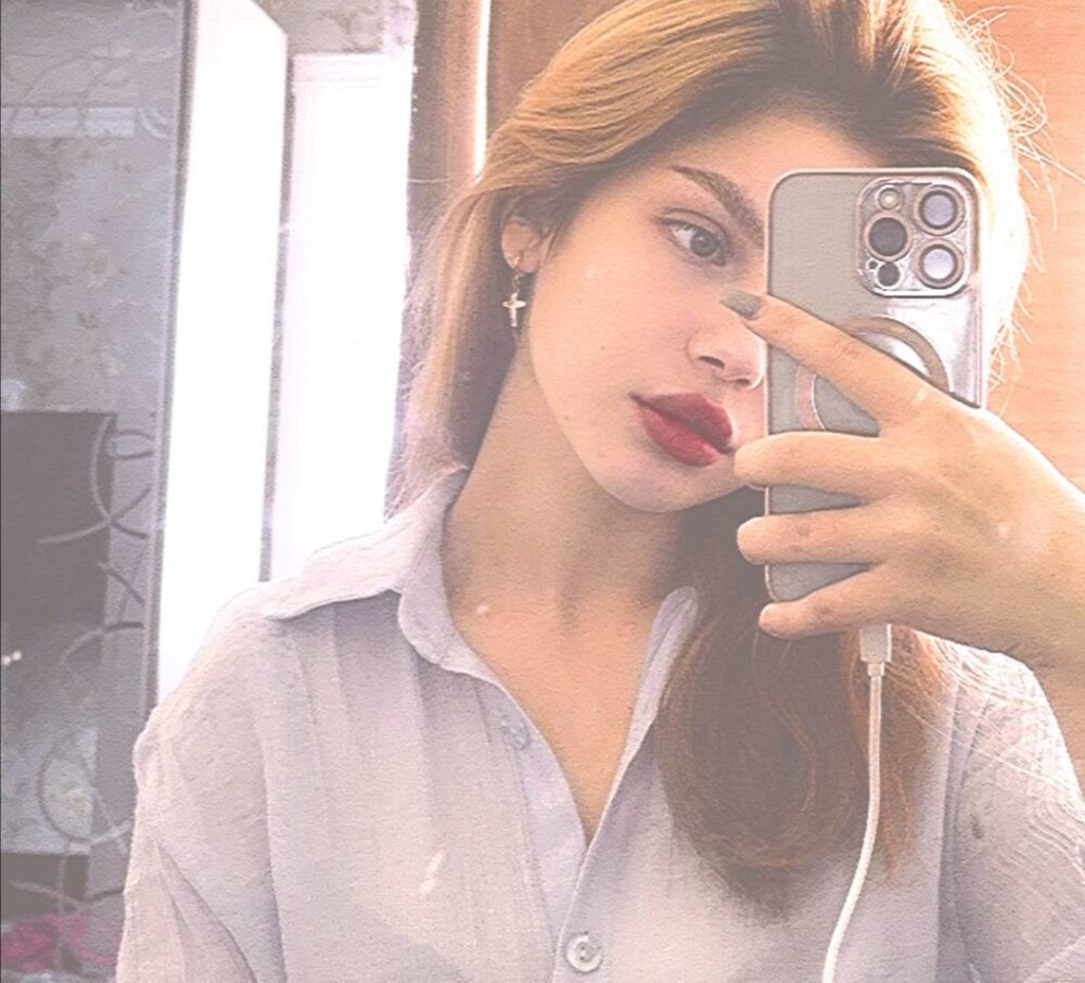 JuliaLuxe
