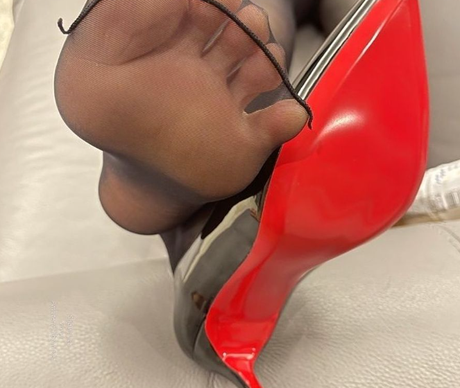 Offline XXX chat Missdomi