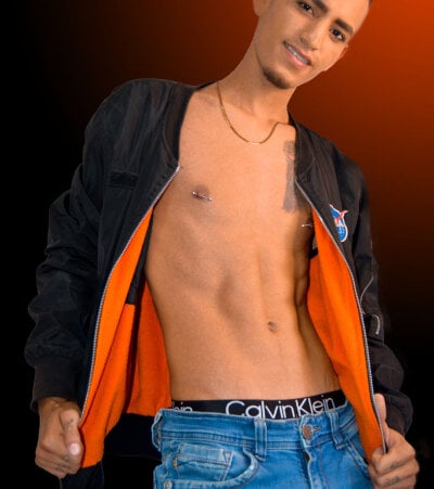 Oween_robert - Stripchat Lovense Cam2cam Dildo Boy 