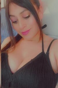 sweet_hot_sura's Offline Chat Room