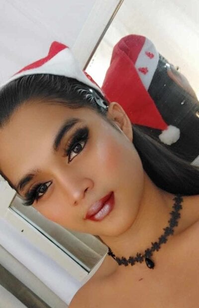 Loolla_Loolla Trans New XXX Webcam