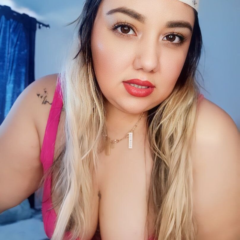 watchgirlcam.com dashaking_1 livesex profile in italia cams