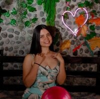 sonia_alvarado7's webcam live show