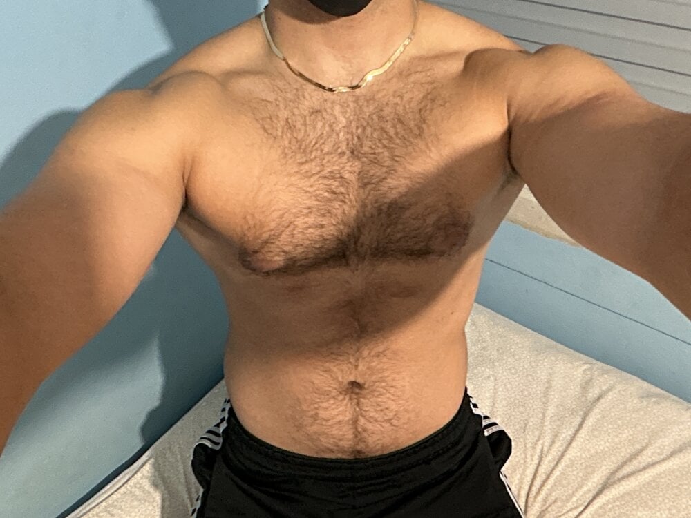 Latin0Lov3r's Offline XXX Chat