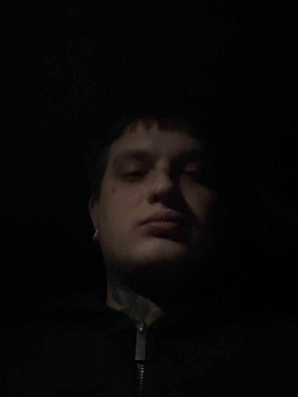 xxobitoxx Offline XXX-chat