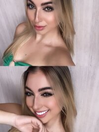 NaomiMoore__'s Offline XXX Chat