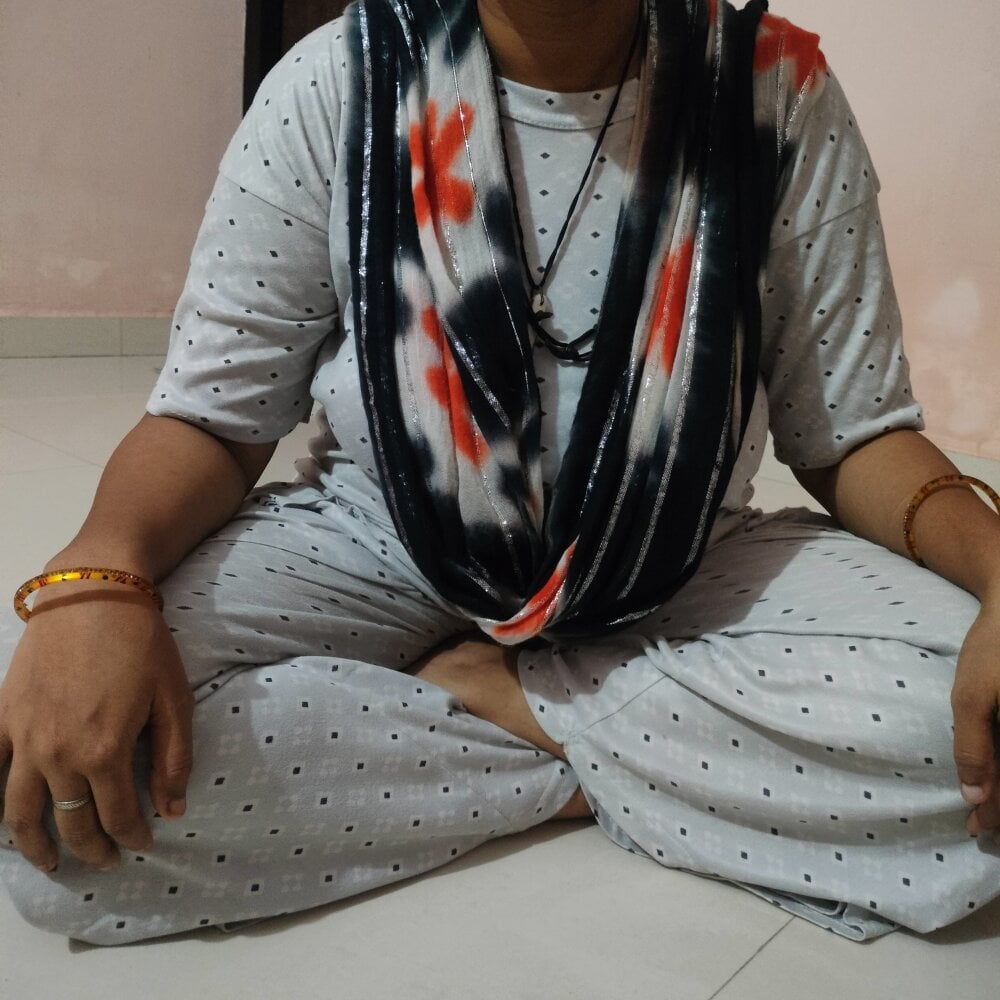 Its_bhabhikhushi profile