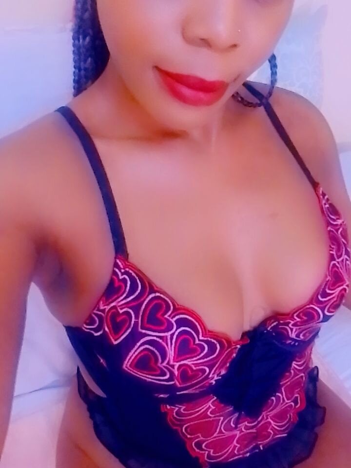 sluttyassxx