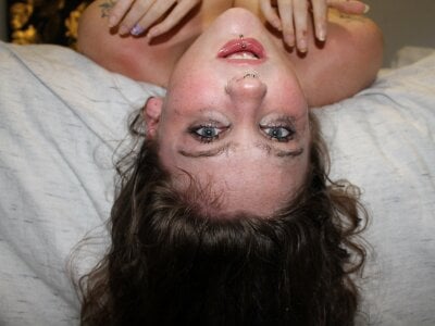 CherryandThrobbie Avatar