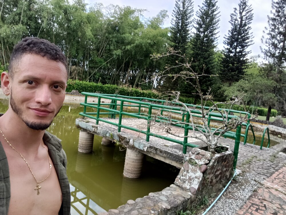 antonioregio from stripchat