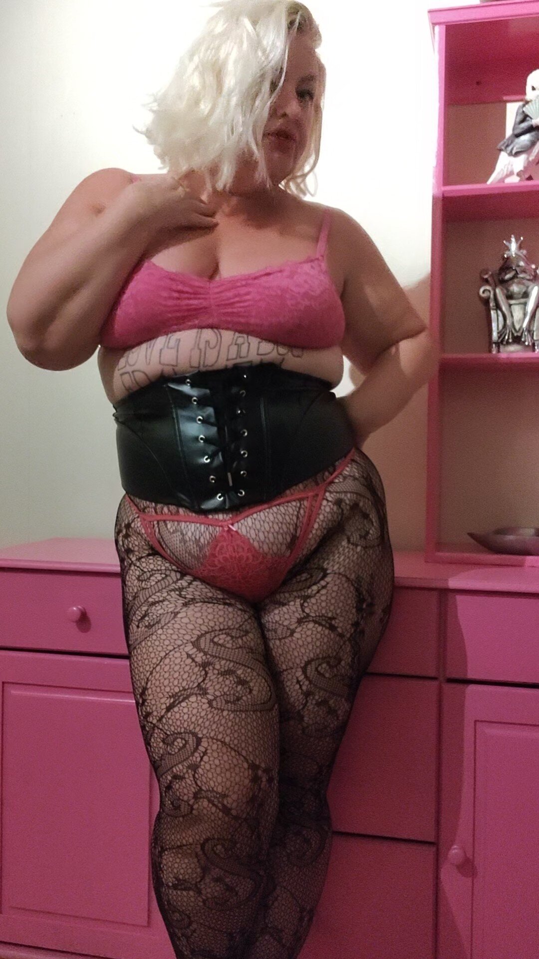 GreatBlondina