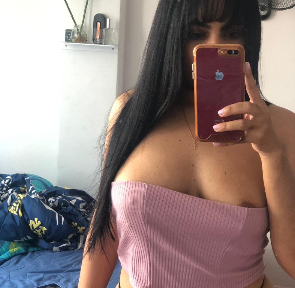 BrendaHot__ profile