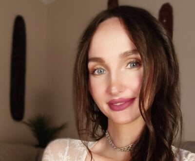 xSweetMissx on StripChat