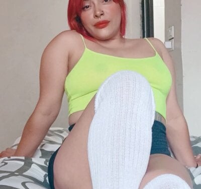 Oona-01 Female Twerk Cam Nude