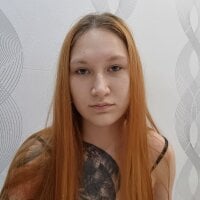 Elyra_glow's webcam live show