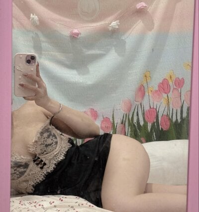 Pinkyybae22 - Stripchat Teen Blowjob Cam2cam Girl 