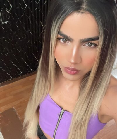 hiden_ash1 from stripchat