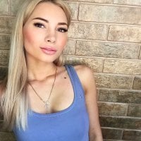 wowblonda's Offline Chat Room