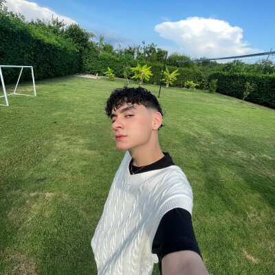 liam_mac from stripchat