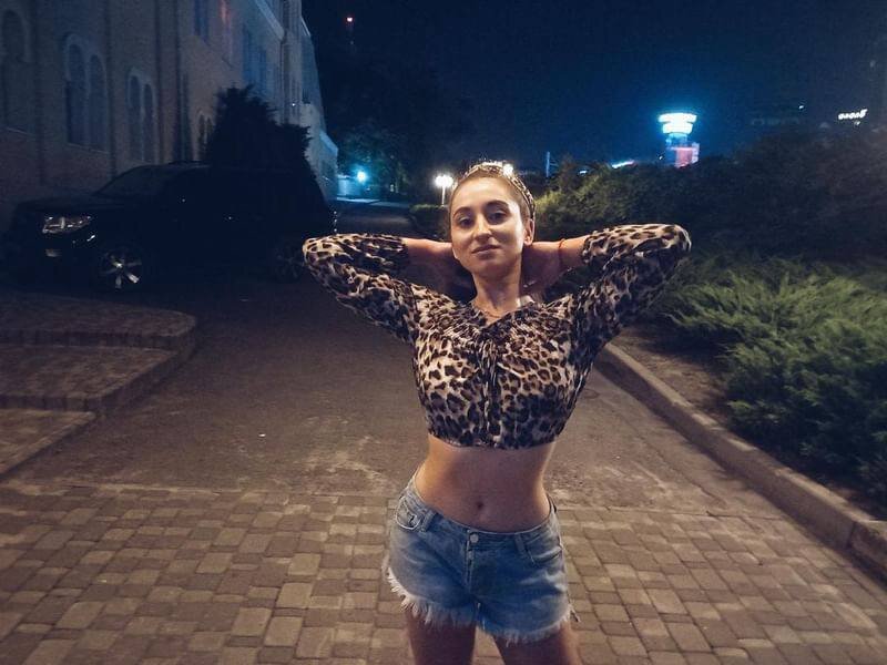 Velvet_Babe