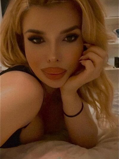 Bella_Noir_ Female Girls Free Cam Adult