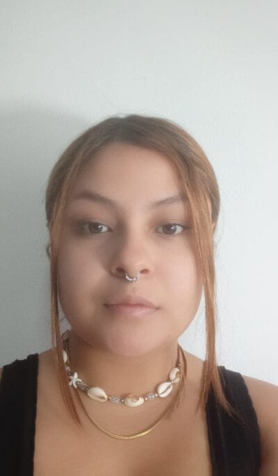 _soy_lucy from stripchat