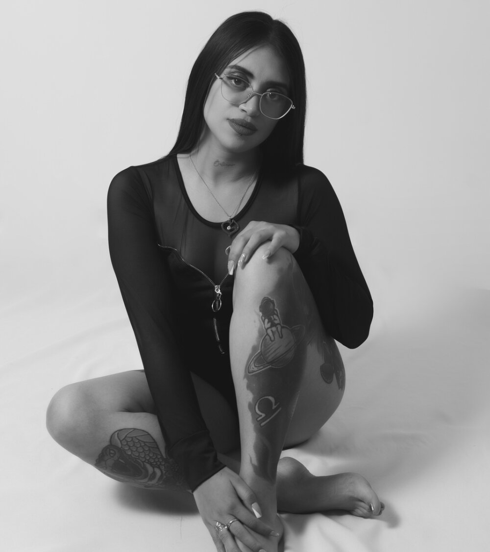 carla_bennet_ from stripchat