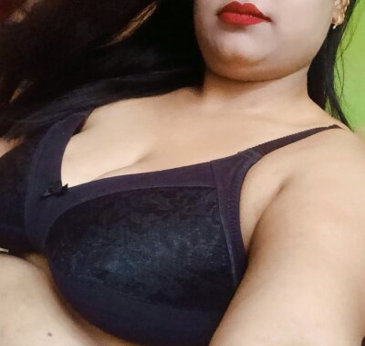 riya_kumari0 on StripChat