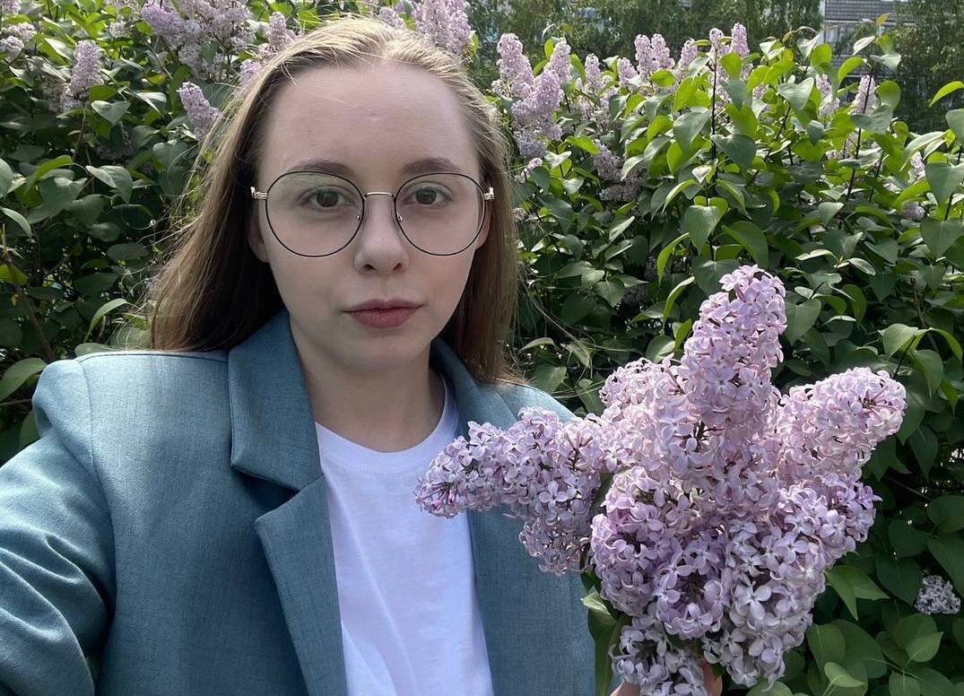DaisyDark